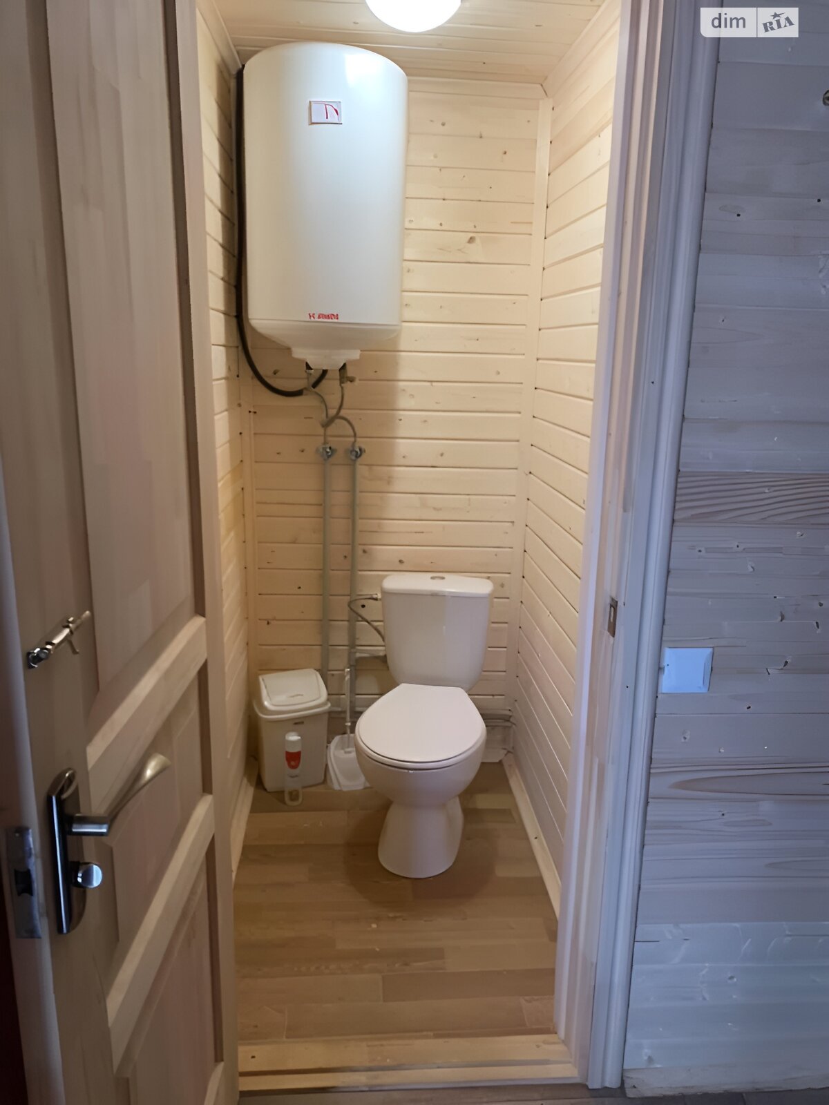 триповерховий будинок з балконом, 300 кв. м, зруб. Продаж у Микуличині фото 1 триповерховий будинок з балконом, 300 кв. м, зруб. Продаж у Микуличині фото 1