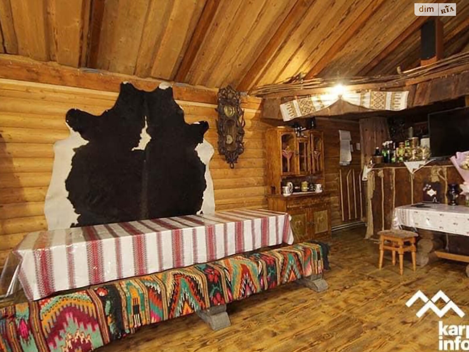 триповерховий будинок з балконом, 300 кв. м, зруб. Продаж у Микуличині фото 1 триповерховий будинок з балконом, 300 кв. м, зруб. Продаж у Микуличині фото 1