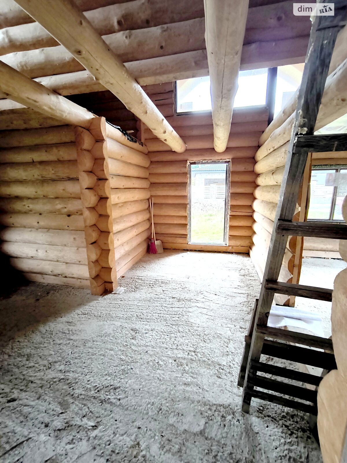 двухэтажный дом, 180 кв. м, сруб. Продажа в Микуличине фото 1 двухэтажный дом, 180 кв. м, сруб. Продажа в Микуличине фото 1