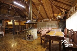 трехэтажный дом, 300 кв. м, кирпич. Продажа в Микуличине фото 3