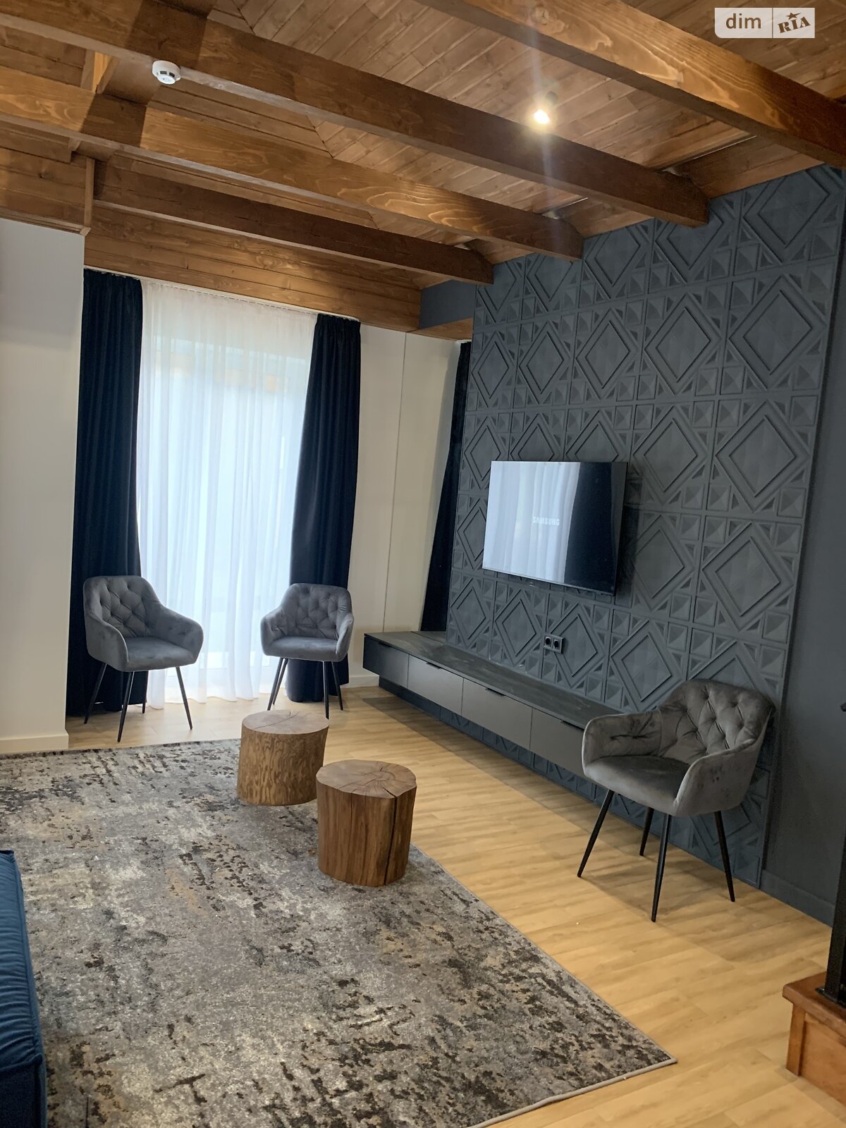 двухэтажный дом с балконом, 123 кв. м, кирпич. Продажа в Микуличине фото 1