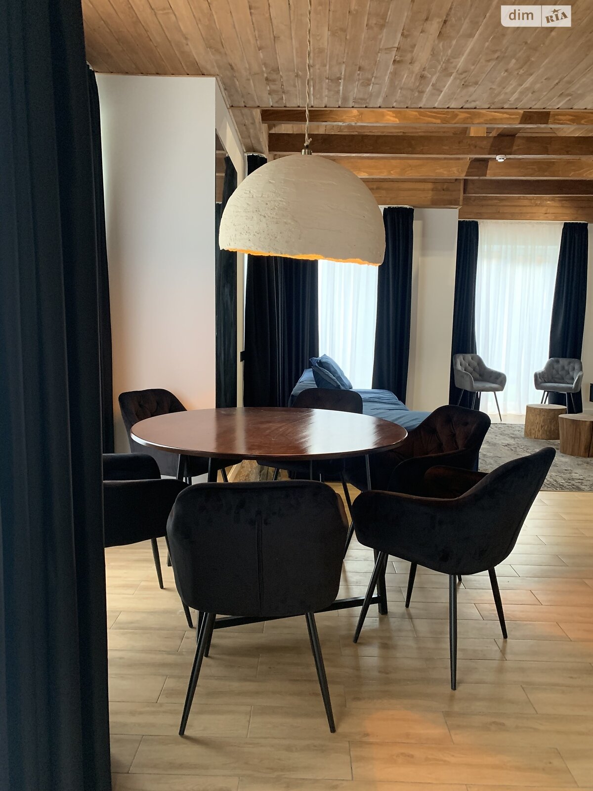 двухэтажный дом с балконом, 123 кв. м, кирпич. Продажа в Микуличине фото 1