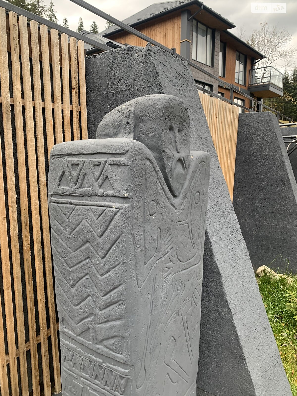 двухэтажный дом с балконом, 123 кв. м, кирпич. Продажа в Микуличине фото 1