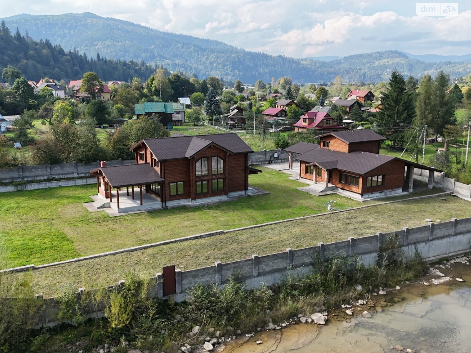 двухэтажный дом, 228 кв. м, брус. Продажа в Микуличине фото 1 двухэтажный дом, 228 кв. м, брус. Продажа в Микуличине фото 1