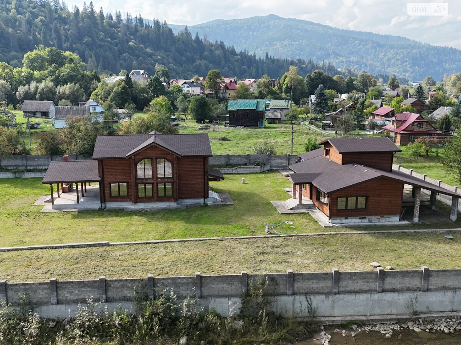 двухэтажный дом, 228 кв. м, брус. Продажа в Микуличине фото 1 двухэтажный дом, 228 кв. м, брус. Продажа в Микуличине фото 1