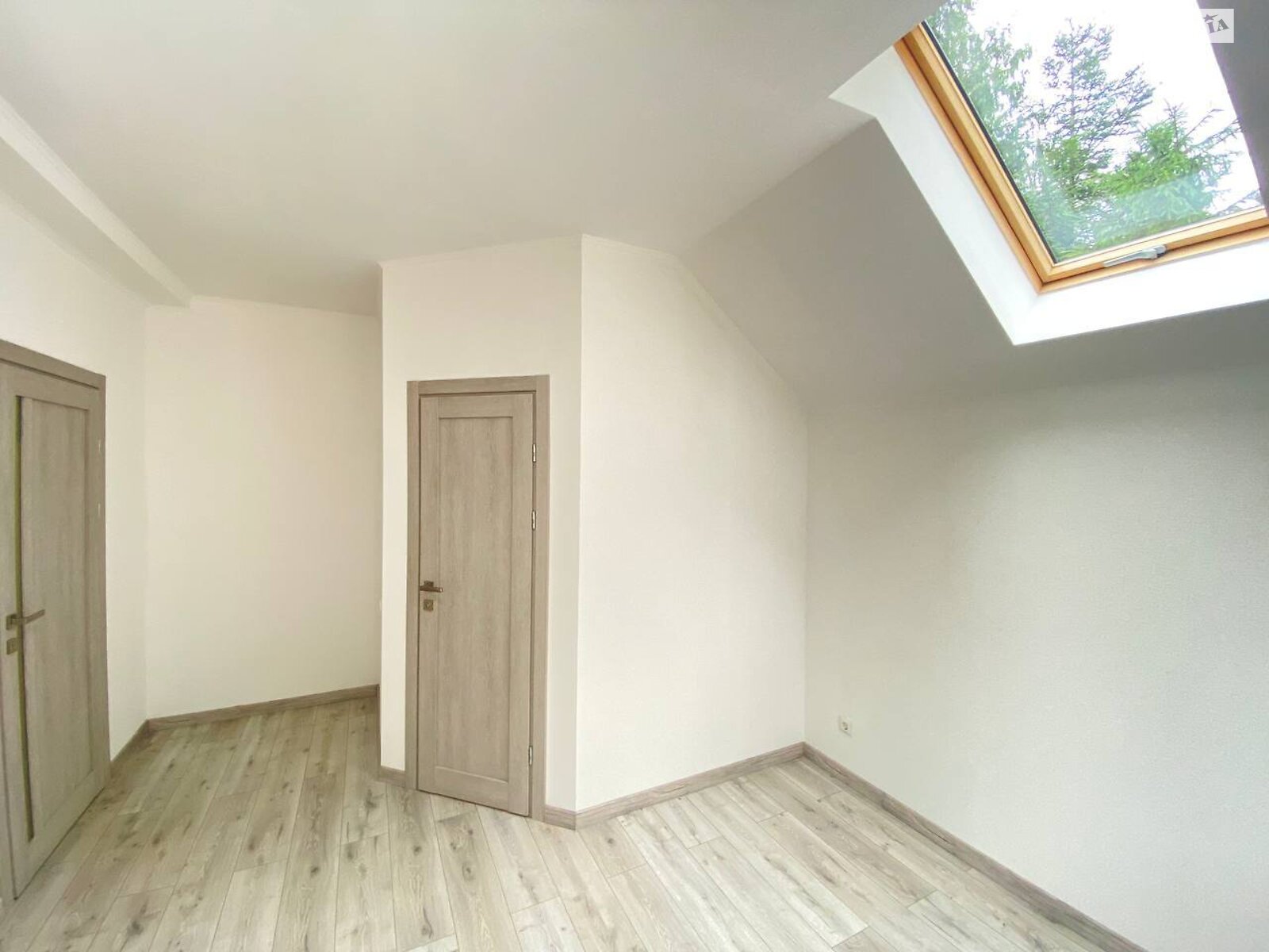 двухэтажный дом, 200 кв. м, термоблок. Продажа в Микуличине фото 1