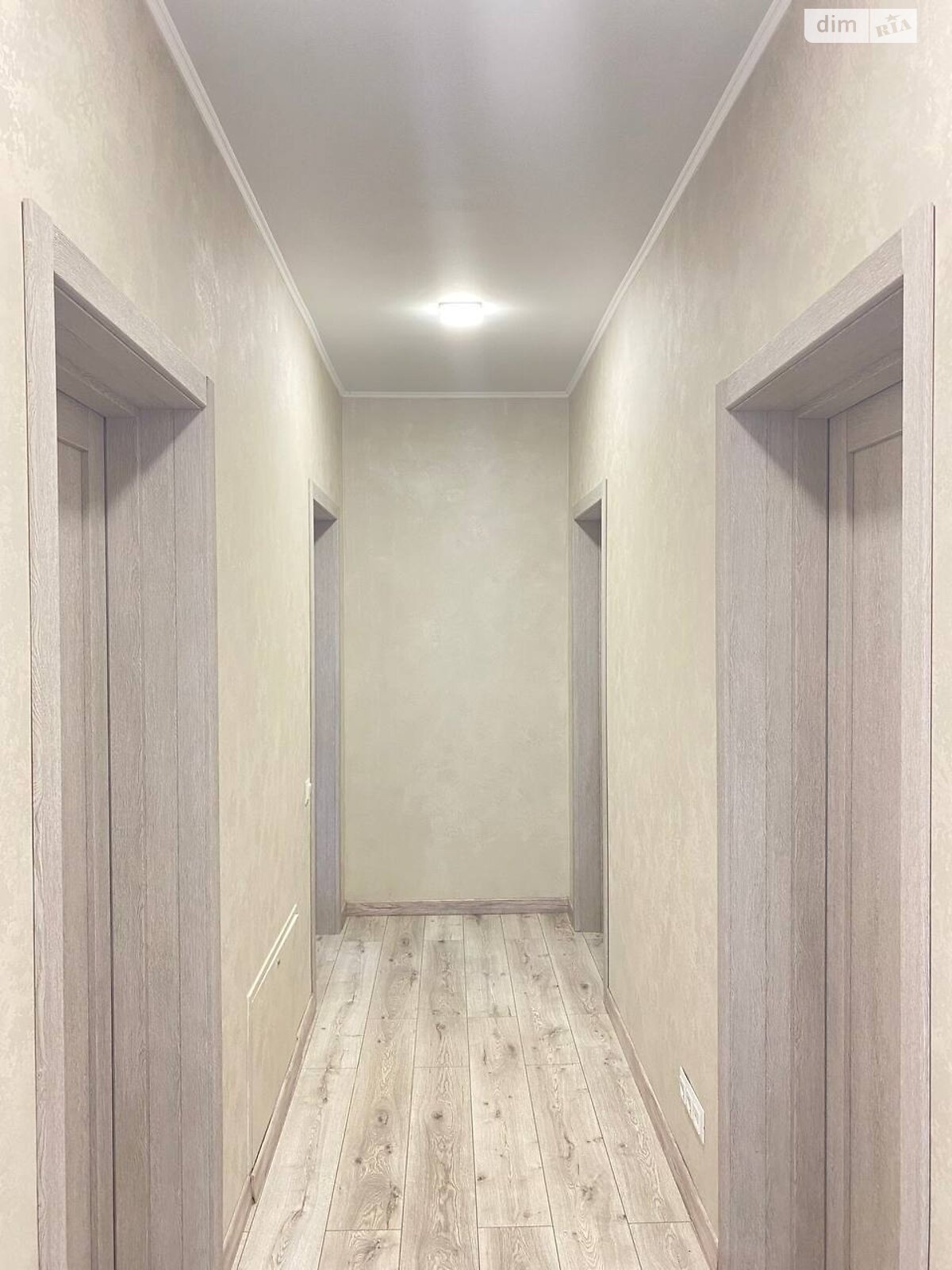 двухэтажный дом, 200 кв. м, термоблок. Продажа в Микуличине фото 1