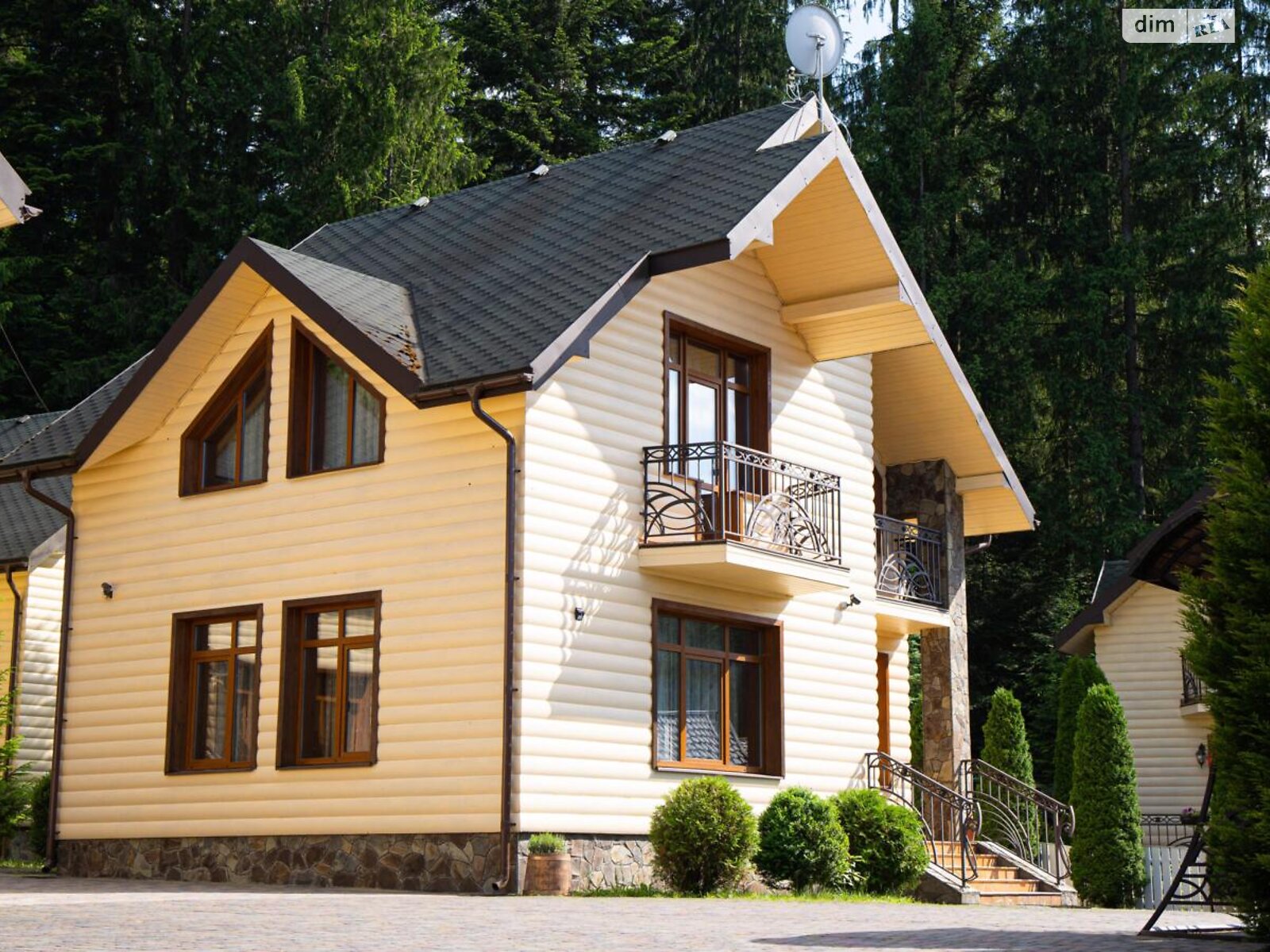 двухэтажный дом, 200 кв. м, термоблок. Продажа в Микуличине фото 1