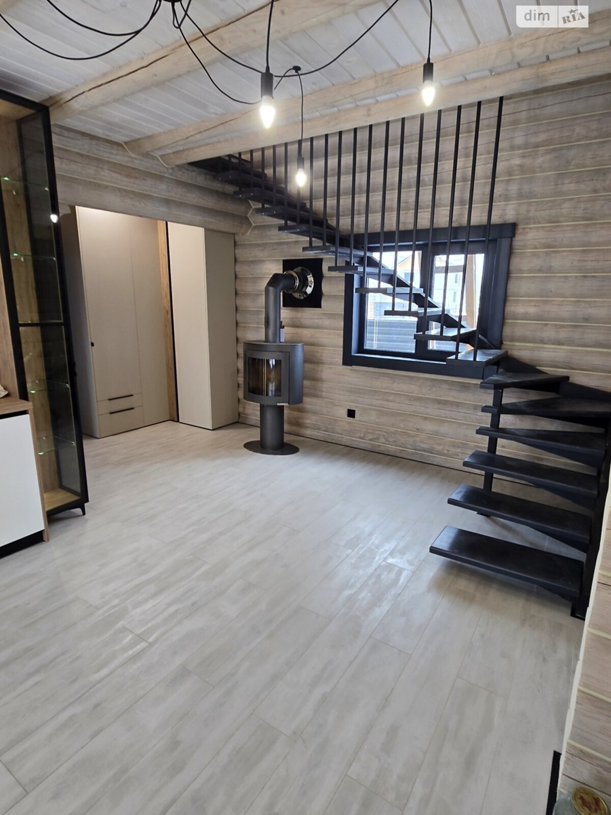 двоповерховий будинок з ремонтом, 144 кв. м, брус. Продаж у Микуличині фото 1 двоповерховий будинок з ремонтом, 144 кв. м, брус. Продаж у Микуличині фото 1