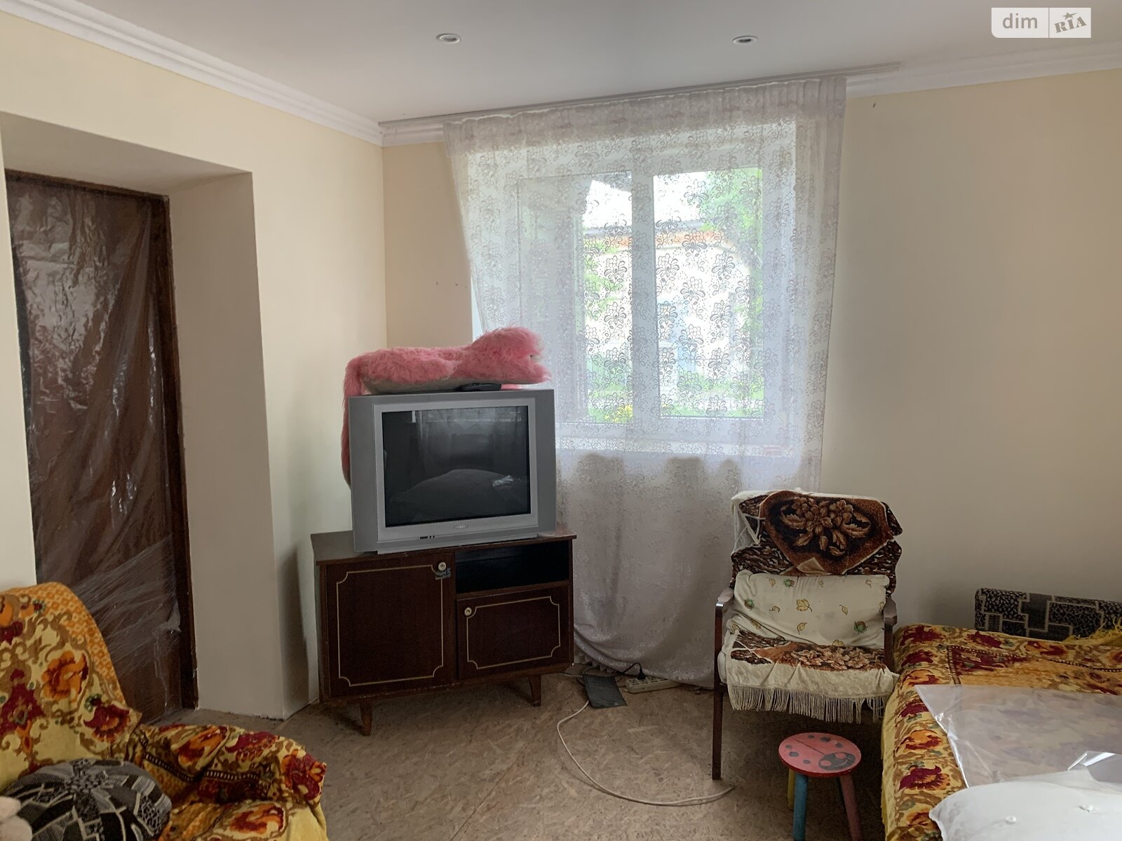 одноэтажный дом с верандой, 85 кв. м, инкерманский камень. Продажа в Микулинцах фото 1 одноэтажный дом с верандой, 85 кв. м, инкерманский камень. Продажа в Микулинцах фото 1