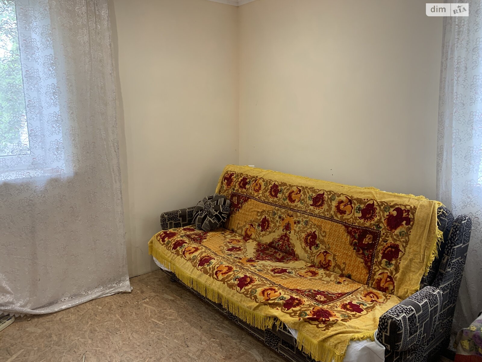одноэтажный дом с верандой, 85 кв. м, инкерманский камень. Продажа в Микулинцах фото 1 одноэтажный дом с верандой, 85 кв. м, инкерманский камень. Продажа в Микулинцах фото 1