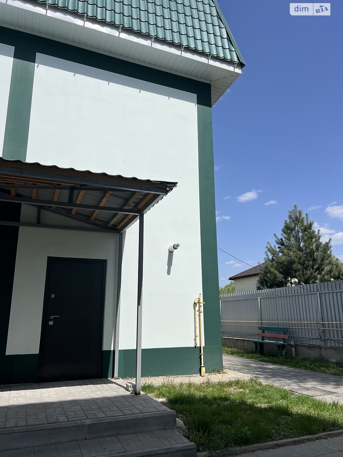 трехэтажный дом беседка, 293.1 кв. м, кирпич. Продажа в Милой фото 1 трехэтажный дом беседка, 293.1 кв. м, кирпич. Продажа в Милой фото 1