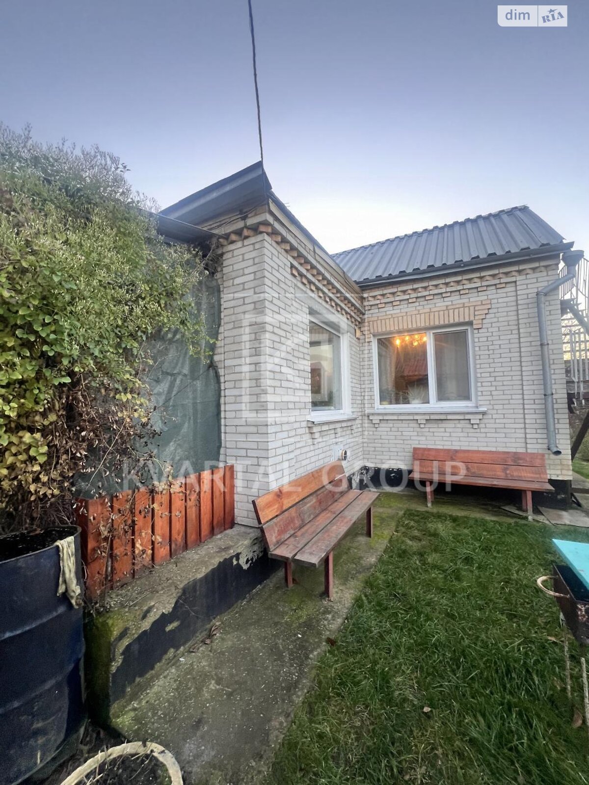 одноэтажный дом с ремонтом, 100 кв. м, кирпич. Продажа в Милой фото 1