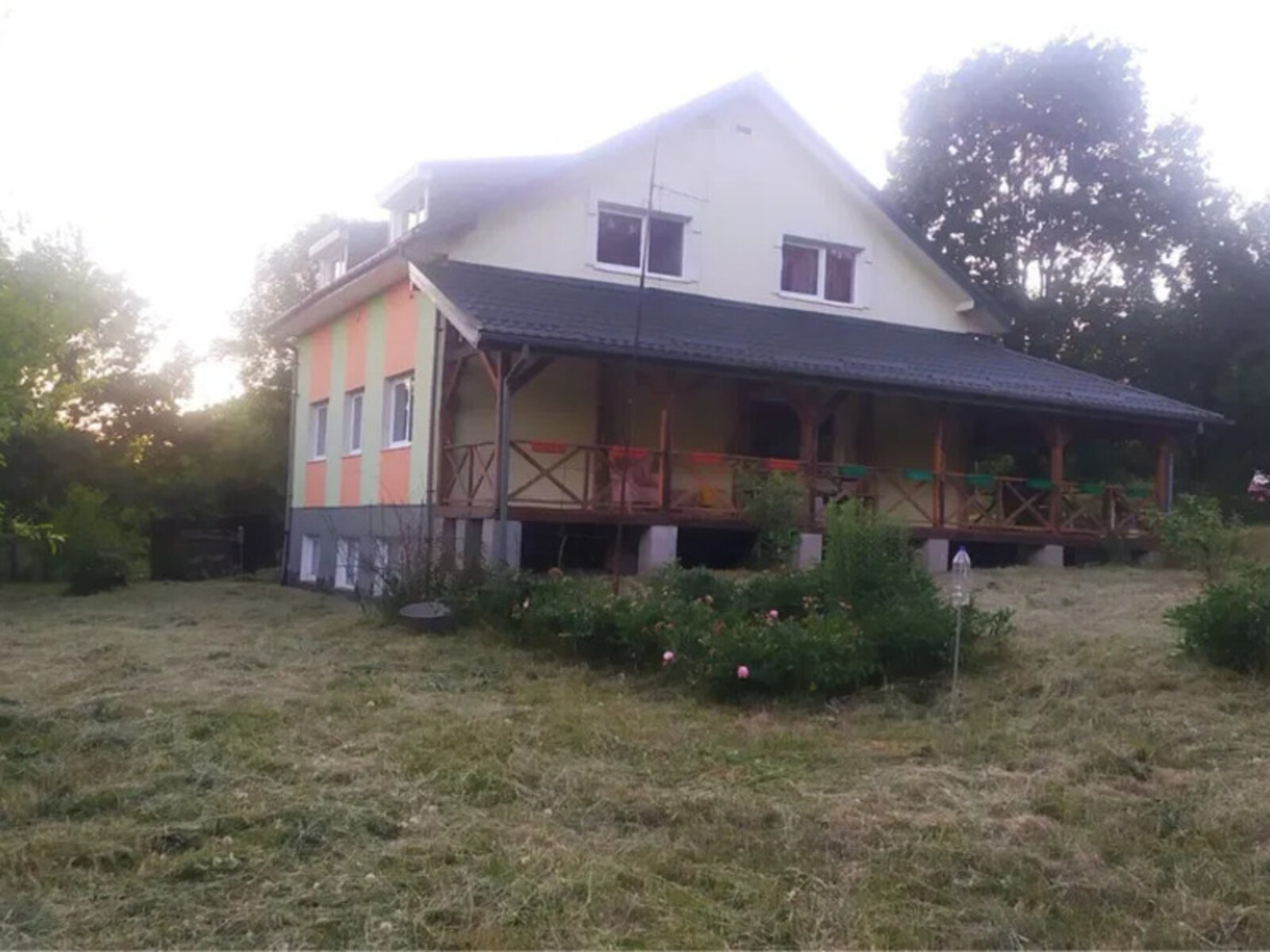 триповерховий будинок, 240 кв. м, цегла. Продаж у Мілошевичах фото 1