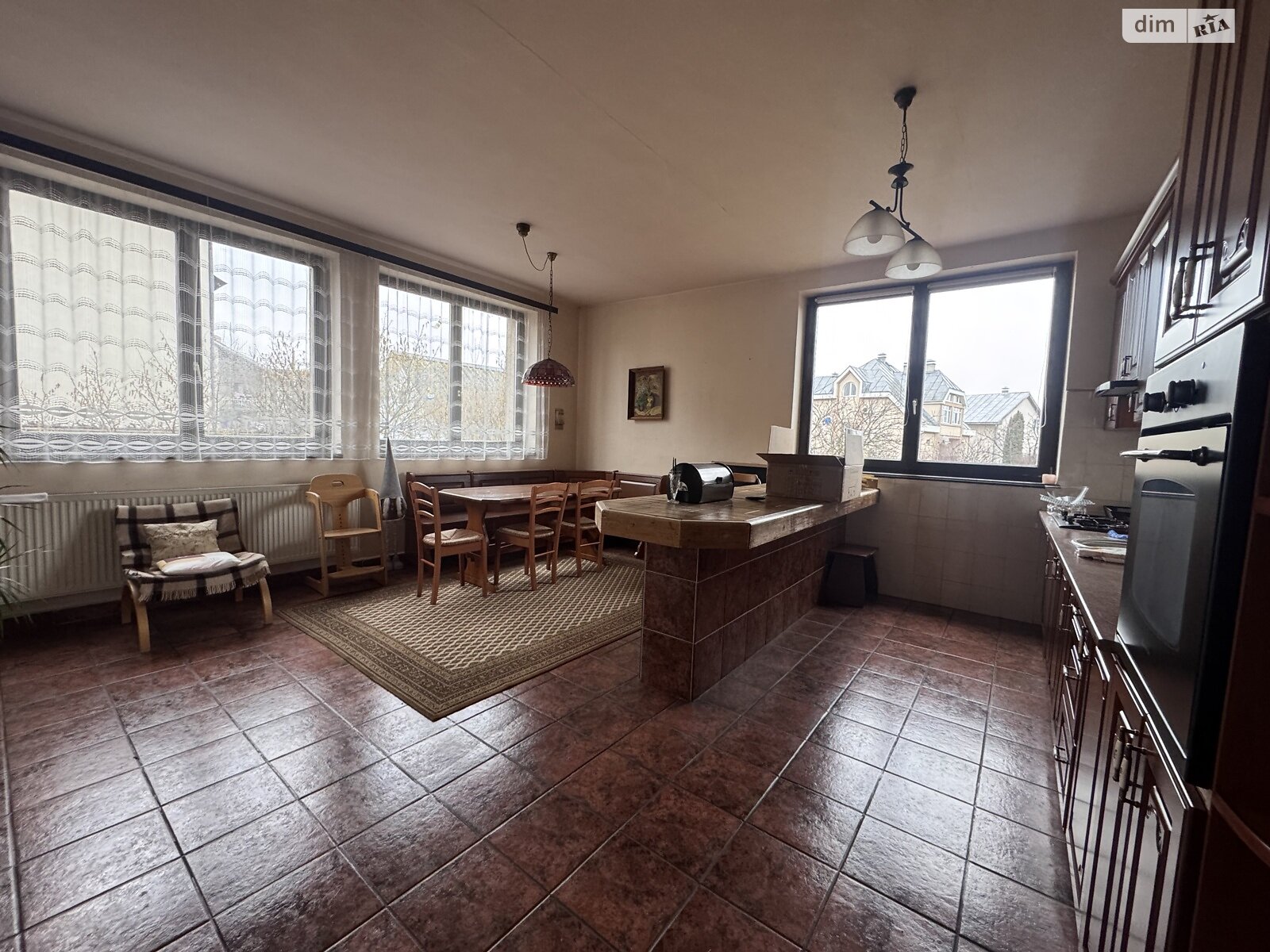 двухэтажный дом, 318 кв. м, кирпич. Продажа в Минае фото 1