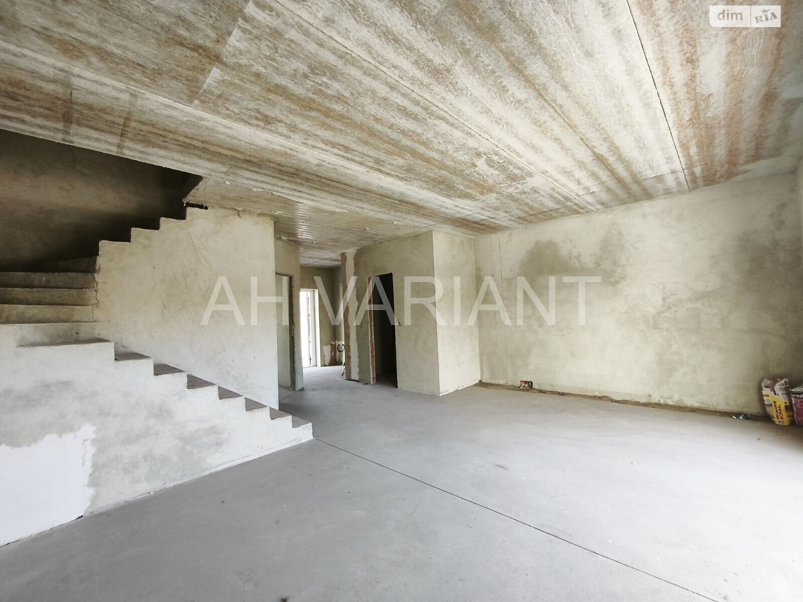 двухэтажный дом, 135 кв. м, кирпич. Продажа в Минае фото 1