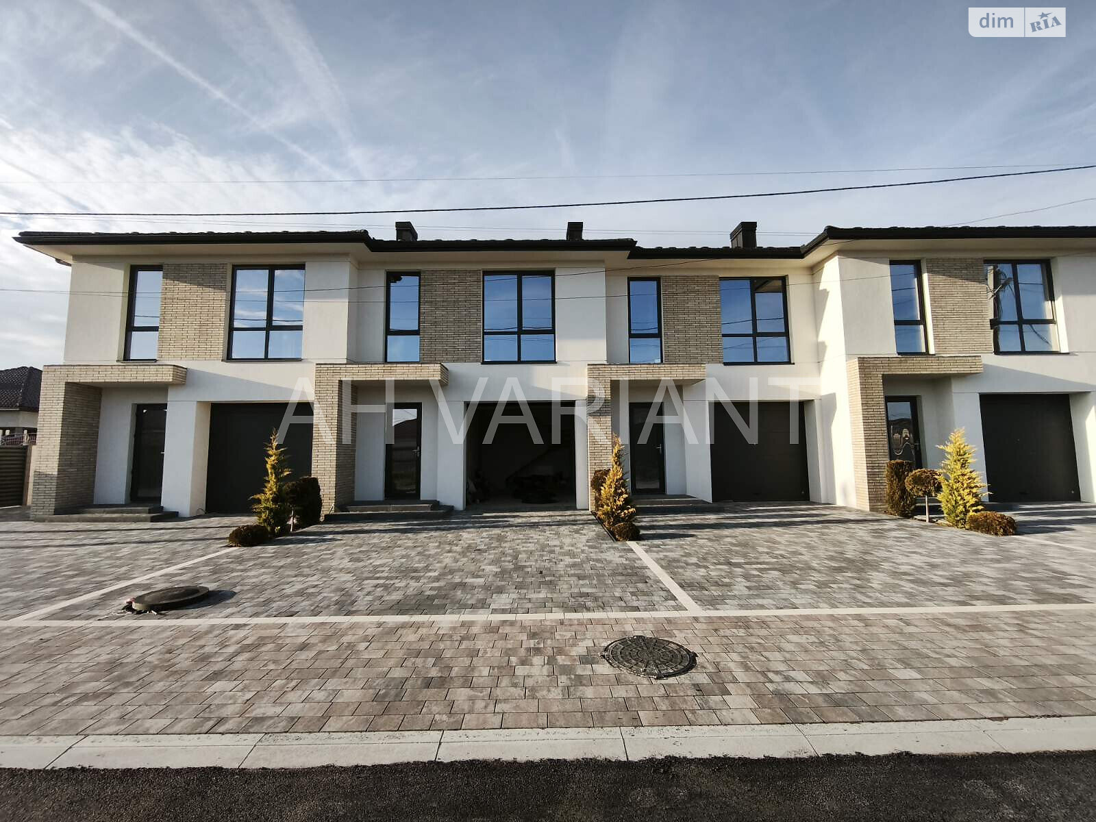 двухэтажный дом, 125 кв. м, кирпич. Продажа в Минае фото 1