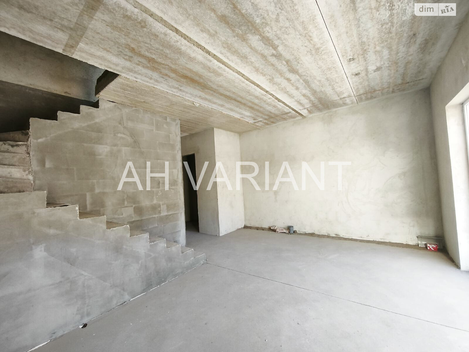 двухэтажный дом, 125 кв. м, кирпич. Продажа в Минае фото 1