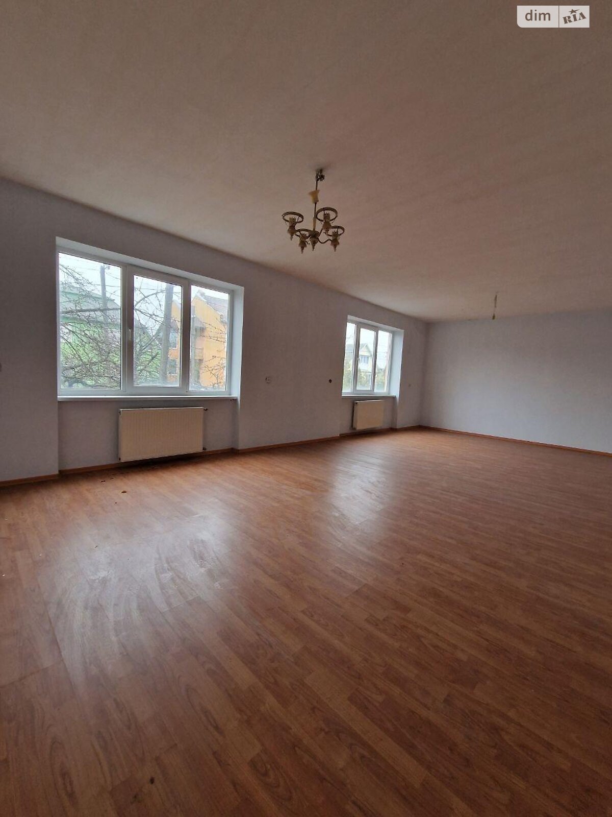 двухэтажный дом, 715 кв. м, кирпич. Продажа в Минае фото 1 двухэтажный дом, 715 кв. м, кирпич. Продажа в Минае фото 1