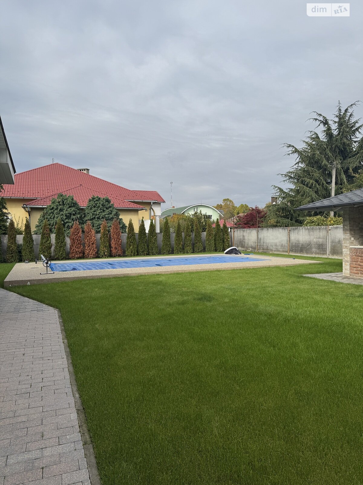 двоповерховий будинок з опаленням, 360 кв. м, цегла. Продаж у Минаї фото 1 двоповерховий будинок з опаленням, 360 кв. м, цегла. Продаж у Минаї фото 1