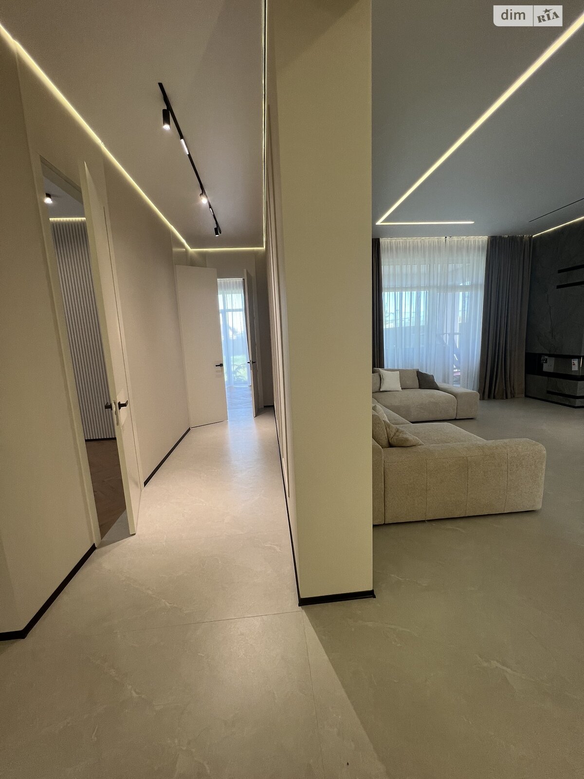 одноповерховий будинок з ремонтом, 170 кв. м, цегла. Продаж у Минаї фото 1 одноповерховий будинок з ремонтом, 170 кв. м, цегла. Продаж у Минаї фото 1