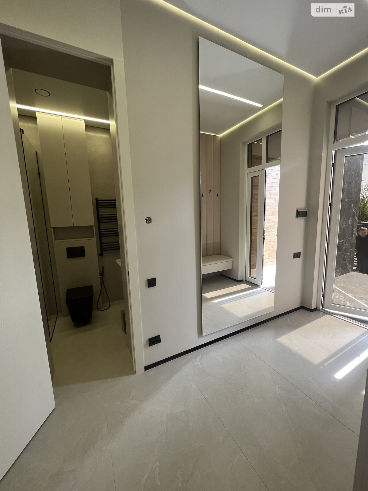 одноповерховий будинок з ремонтом, 170 кв. м, цегла. Продаж у Минаї фото 1 одноповерховий будинок з ремонтом, 170 кв. м, цегла. Продаж у Минаї фото 1
