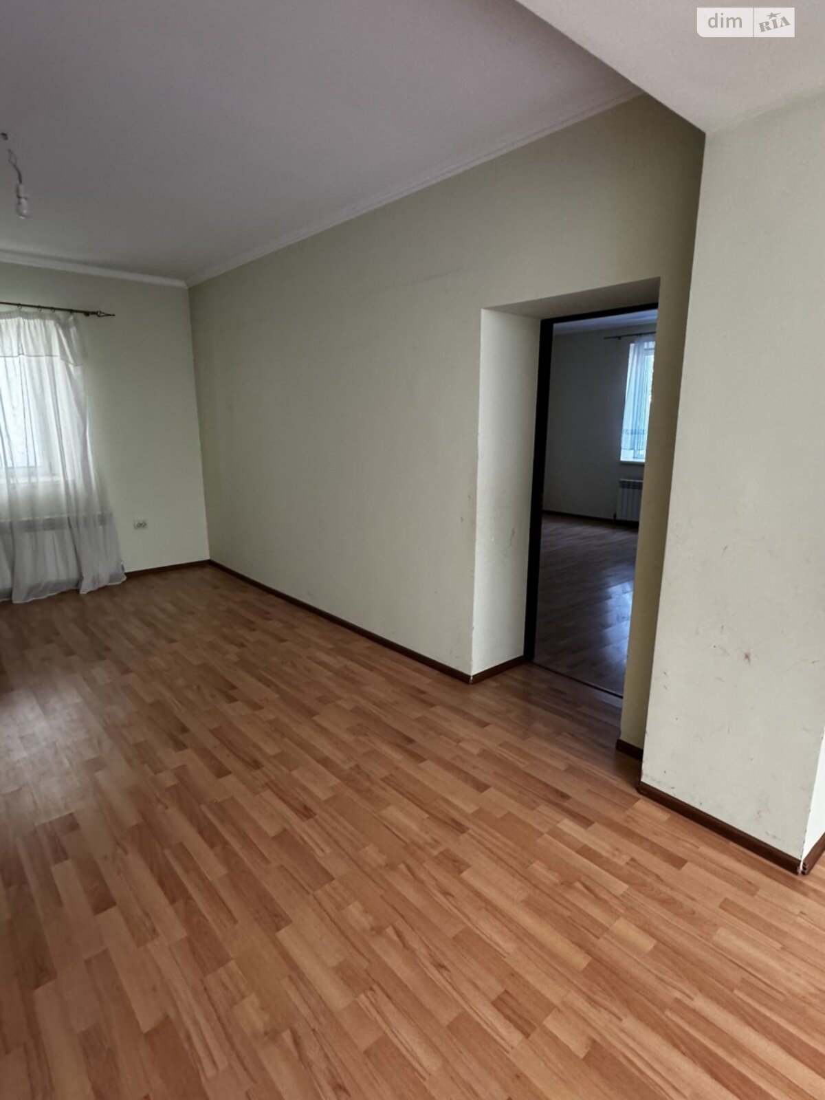 двухэтажный дом с гаражом, 320.2 кв. м, кирпич. Продажа в Минае фото 1