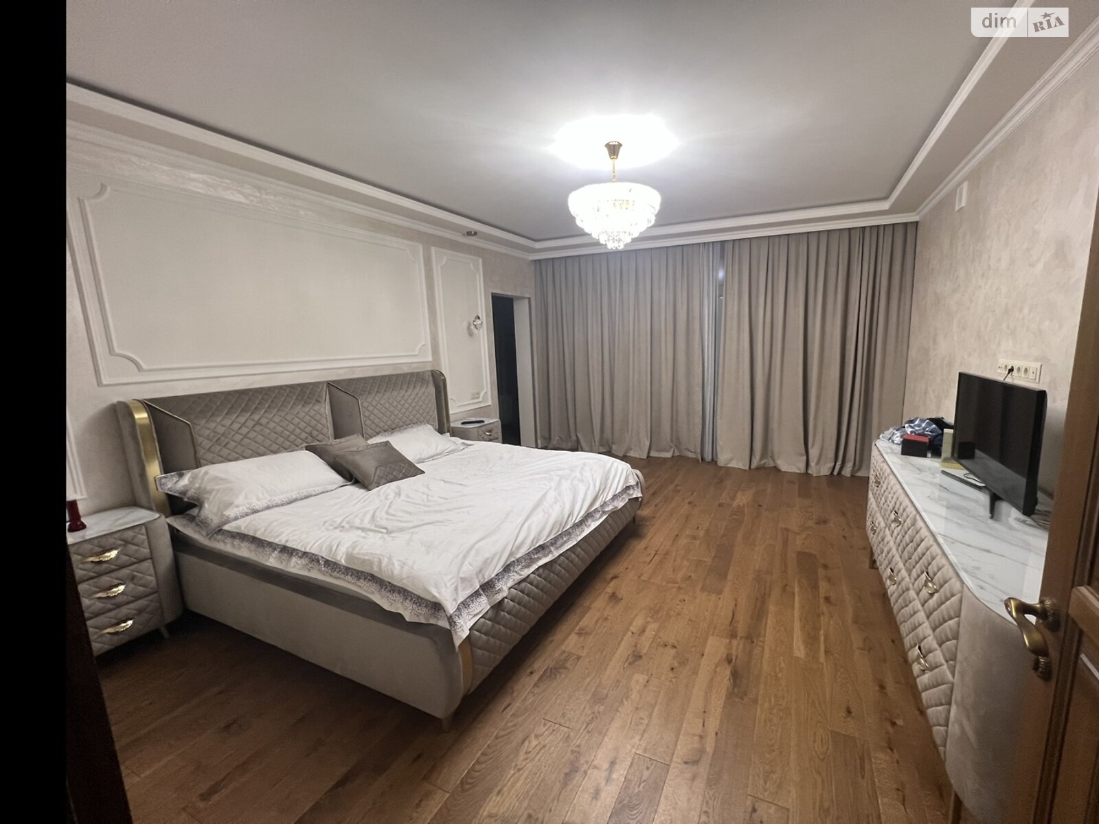 двоповерховий будинок з гаражем, 520 кв. м, цегла. Продаж у Минаї фото 1