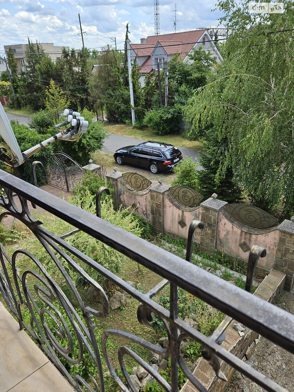 двоповерховий будинок з гаражем, 270 кв. м, цегла. Продаж у Минаї фото 1 двоповерховий будинок з гаражем, 270 кв. м, цегла. Продаж у Минаї фото 1