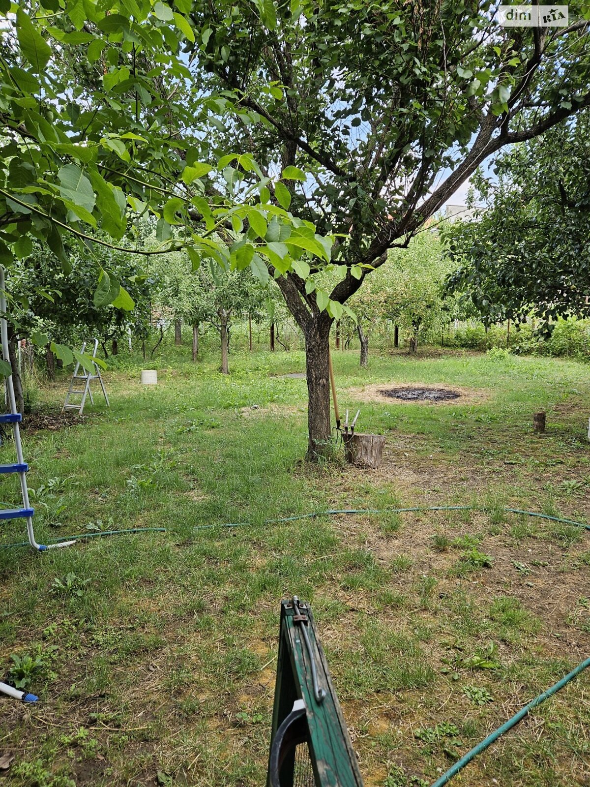 двоповерховий будинок з гаражем, 270 кв. м, цегла. Продаж у Минаї фото 1 двоповерховий будинок з гаражем, 270 кв. м, цегла. Продаж у Минаї фото 1