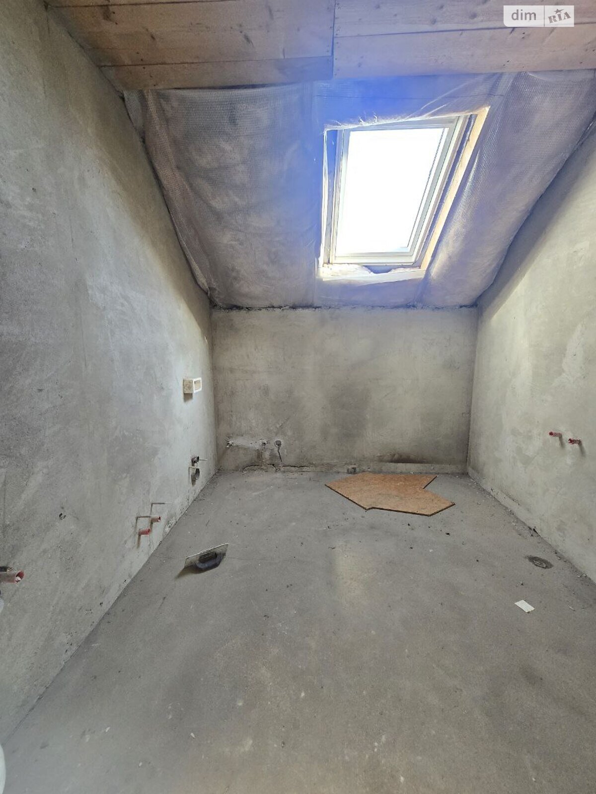 двоповерховий будинок, 250 кв. м, цегла. Продаж у Минаї фото 1 двоповерховий будинок, 250 кв. м, цегла. Продаж у Минаї фото 1