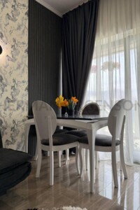 одноэтажный дом с отоплением, 100 кв. м, кирпич. Продажа в Минае фото 2