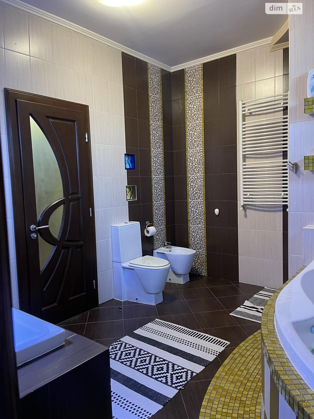 одноповерховий будинок з гаражем, 250 кв. м, цегла. Продаж у Минаї фото 1 одноповерховий будинок з гаражем, 250 кв. м, цегла. Продаж у Минаї фото 1