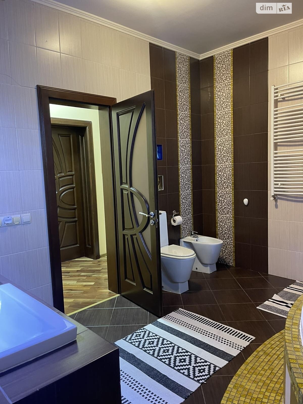 одноповерховий будинок з гаражем, 250 кв. м, цегла. Продаж у Минаї фото 1 одноповерховий будинок з гаражем, 250 кв. м, цегла. Продаж у Минаї фото 1