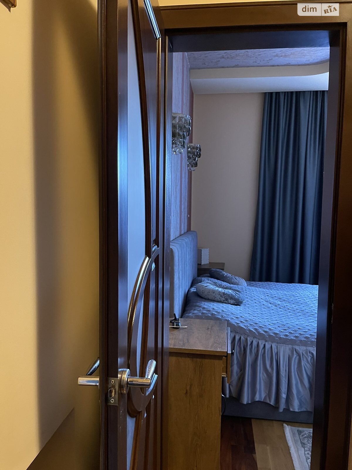 одноповерховий будинок з гаражем, 250 кв. м, цегла. Продаж у Минаї фото 1 одноповерховий будинок з гаражем, 250 кв. м, цегла. Продаж у Минаї фото 1