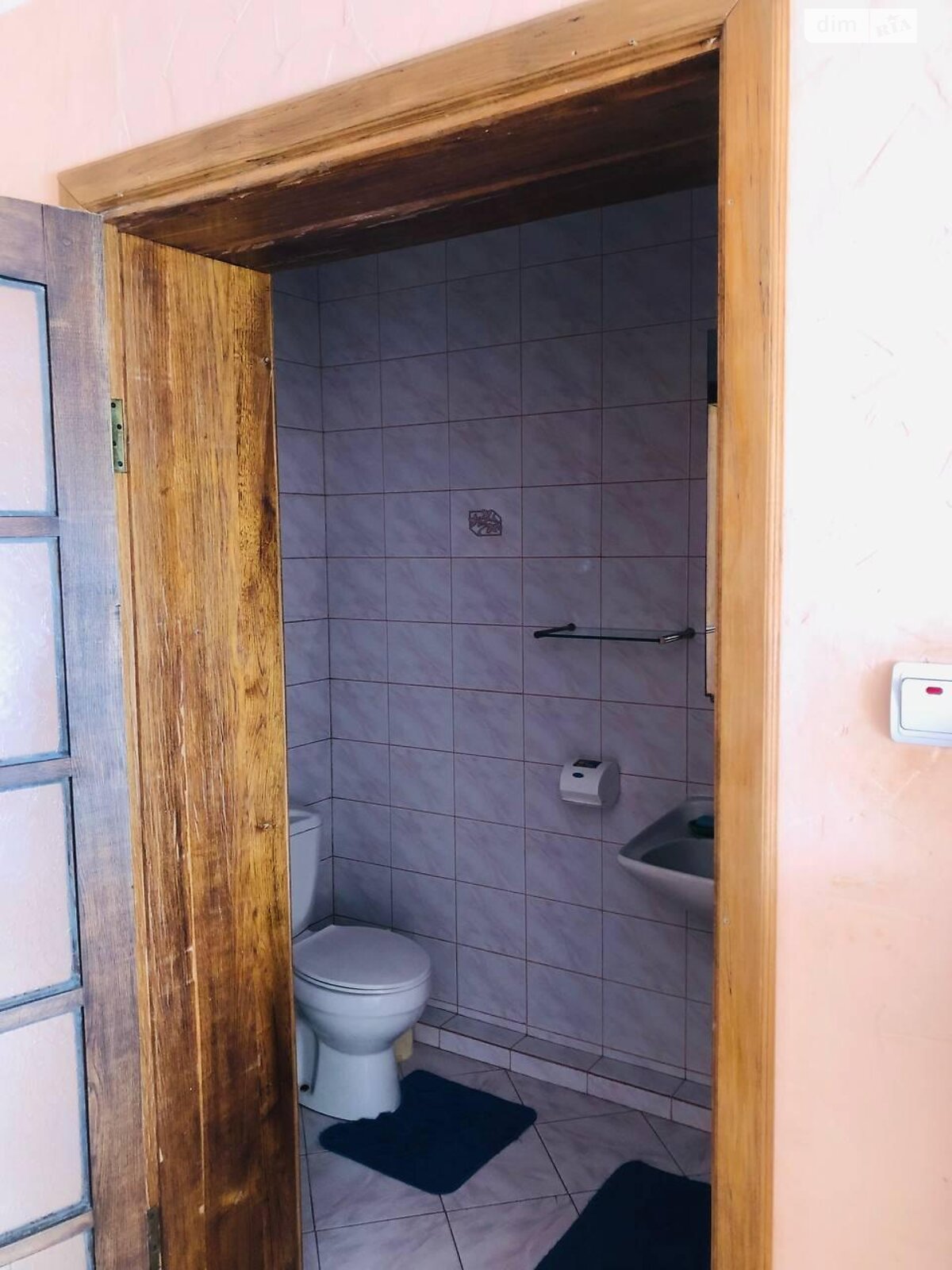 двухэтажный дом с гаражом, 380 кв. м, кирпич. Продажа в Минае фото 1 двухэтажный дом с гаражом, 380 кв. м, кирпич. Продажа в Минае фото 1