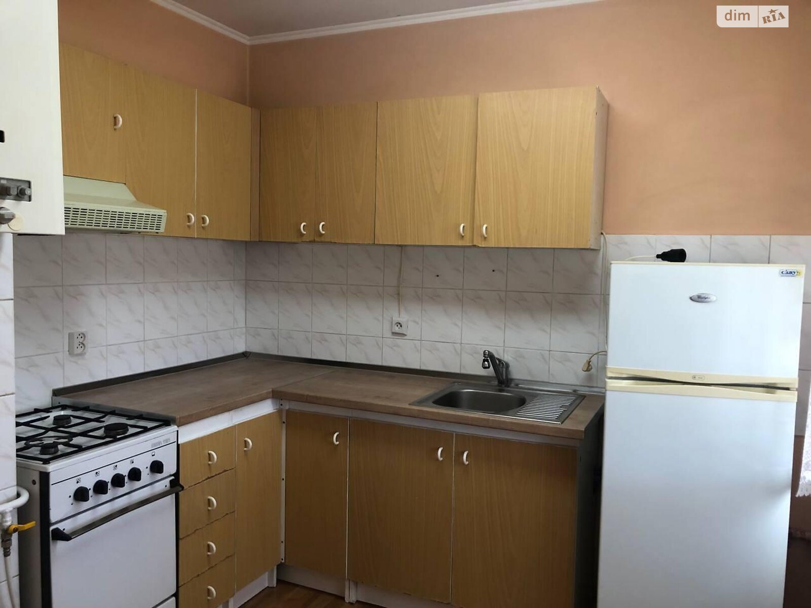 двухэтажный дом с гаражом, 380 кв. м, кирпич. Продажа в Минае фото 1 двухэтажный дом с гаражом, 380 кв. м, кирпич. Продажа в Минае фото 1