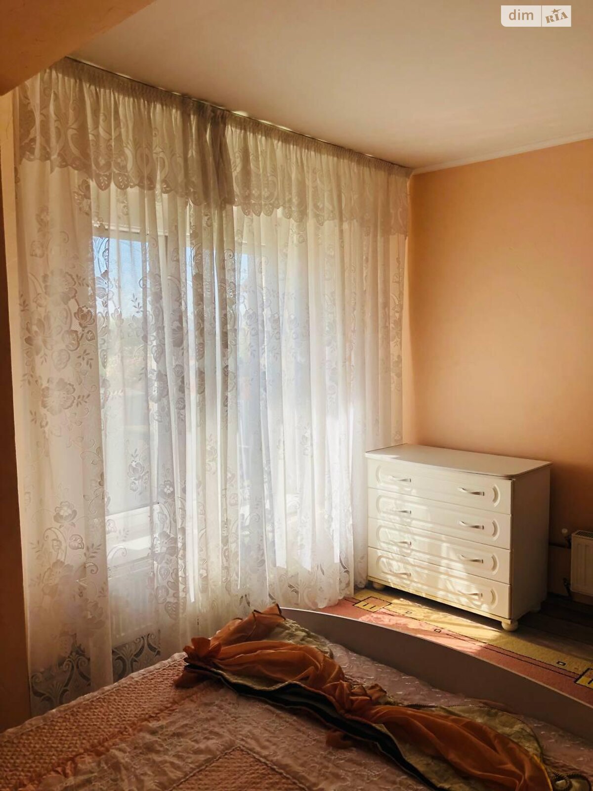 двухэтажный дом с гаражом, 380 кв. м, кирпич. Продажа в Минае фото 1 двухэтажный дом с гаражом, 380 кв. м, кирпич. Продажа в Минае фото 1