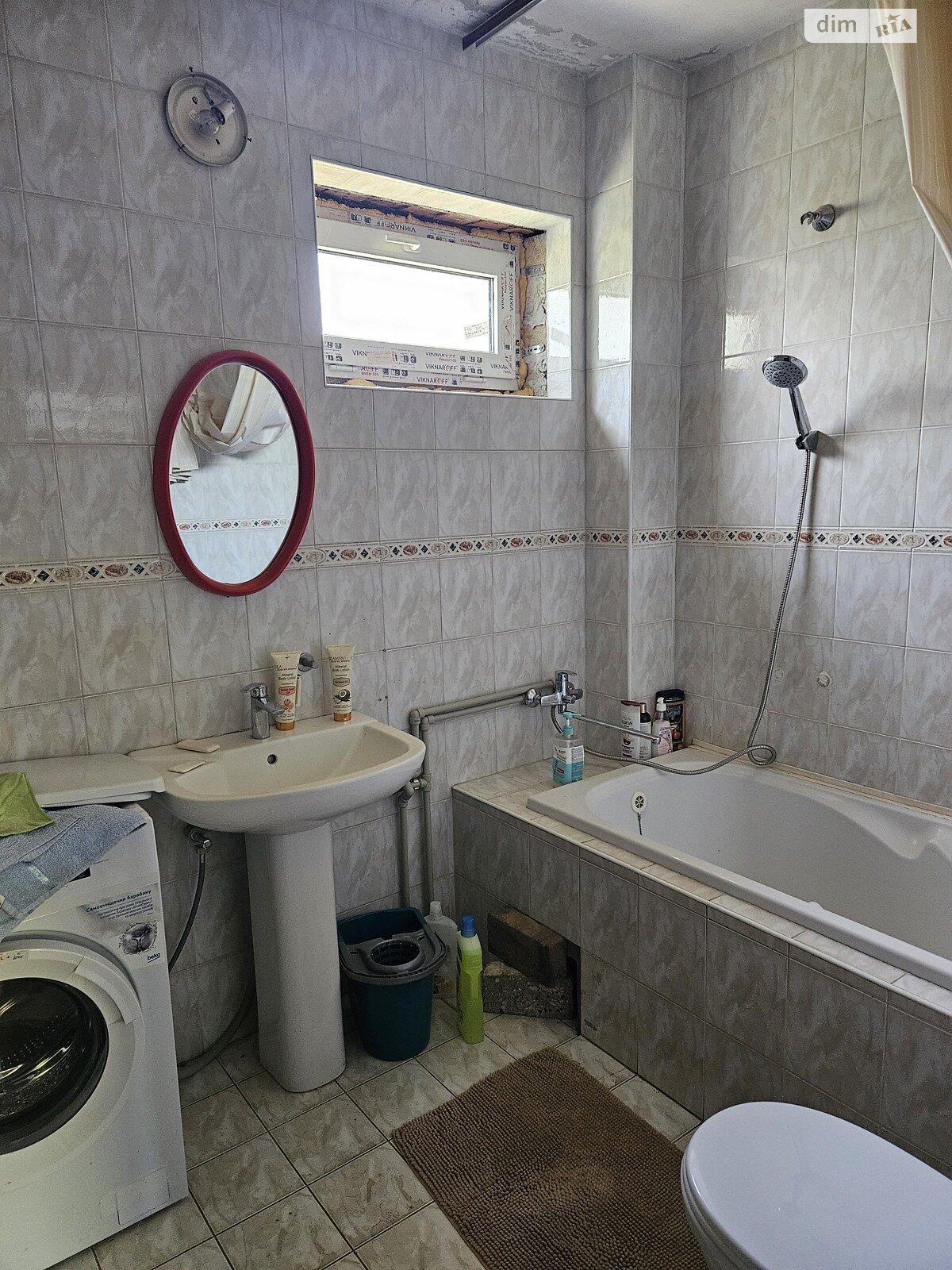 трехэтажный дом, 240 кв. м, кирпич. Продажа в Минае фото 1 трехэтажный дом, 240 кв. м, кирпич. Продажа в Минае фото 1