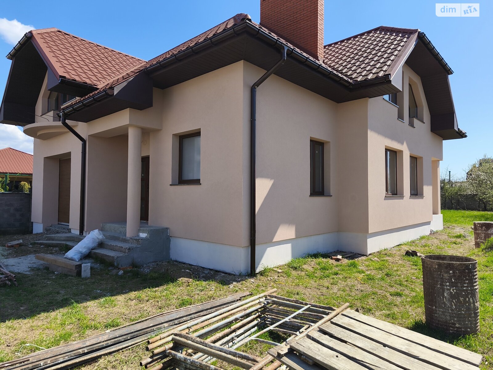 двухэтажный дом с балконом, 230 кв. м, кирпич. Продажа в Минае фото 1 двухэтажный дом с балконом, 230 кв. м, кирпич. Продажа в Минае фото 1