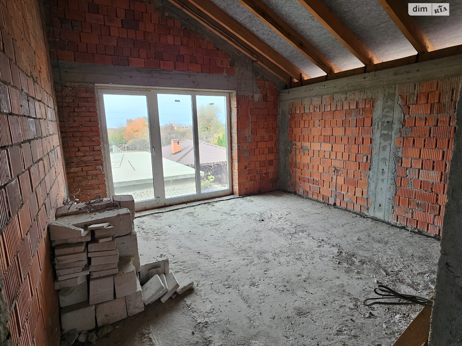 двоповерховий будинок з балконом, 226 кв. м, цегла. Продаж у Минаї фото 1 двоповерховий будинок з балконом, 226 кв. м, цегла. Продаж у Минаї фото 1