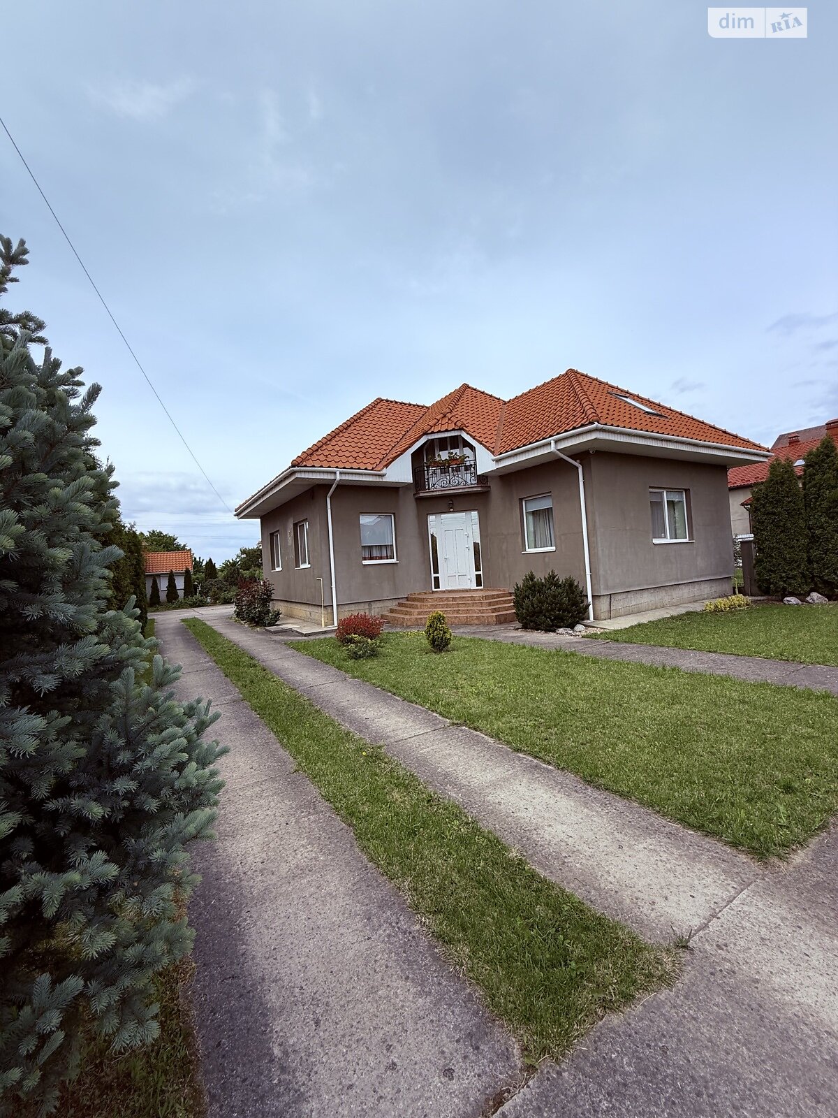 двоповерховий будинок з опаленням, 336.94 кв. м, пінобетон. Продаж у Минаї фото 1 двоповерховий будинок з опаленням, 336.94 кв. м, пінобетон. Продаж у Минаї фото 1