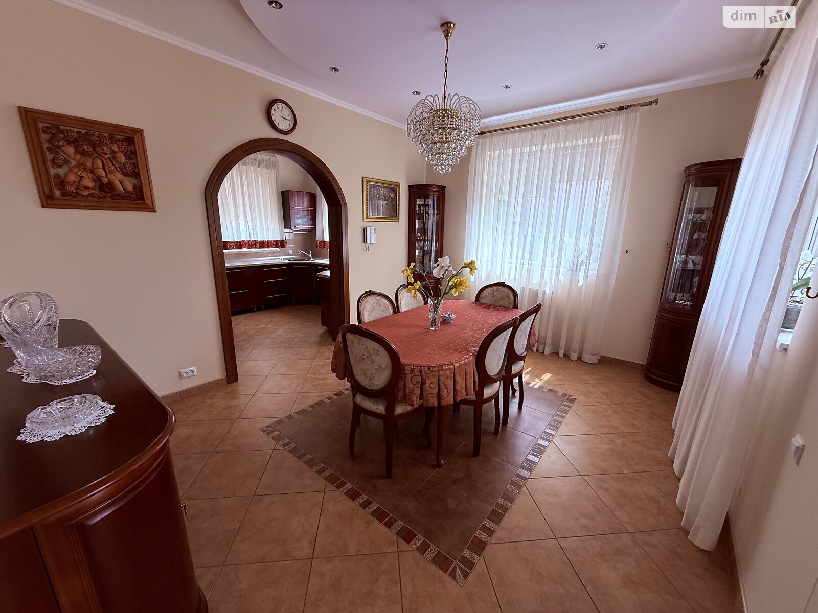 двоповерховий будинок з опаленням, 336.94 кв. м, пінобетон. Продаж у Минаї фото 1 двоповерховий будинок з опаленням, 336.94 кв. м, пінобетон. Продаж у Минаї фото 1