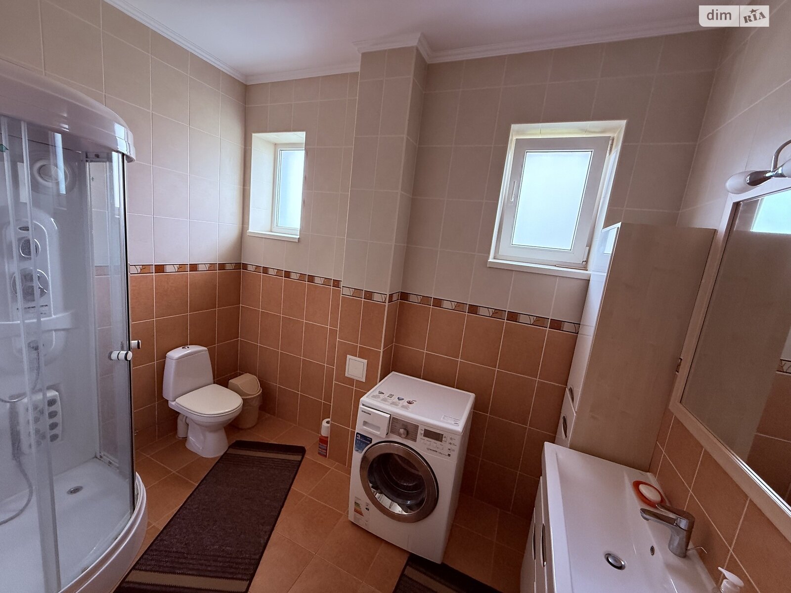двоповерховий будинок з опаленням, 336.94 кв. м, пінобетон. Продаж у Минаї фото 1 двоповерховий будинок з опаленням, 336.94 кв. м, пінобетон. Продаж у Минаї фото 1
