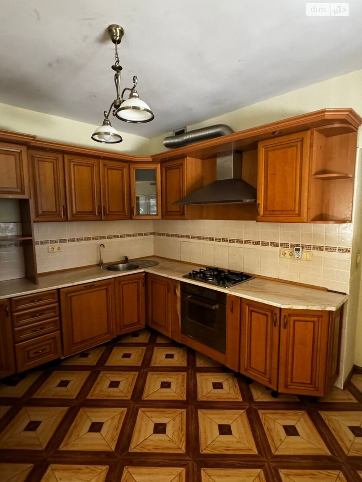 двоповерховий будинок з балконом, 300 кв. м, цегла. Продаж у Минаї фото 1