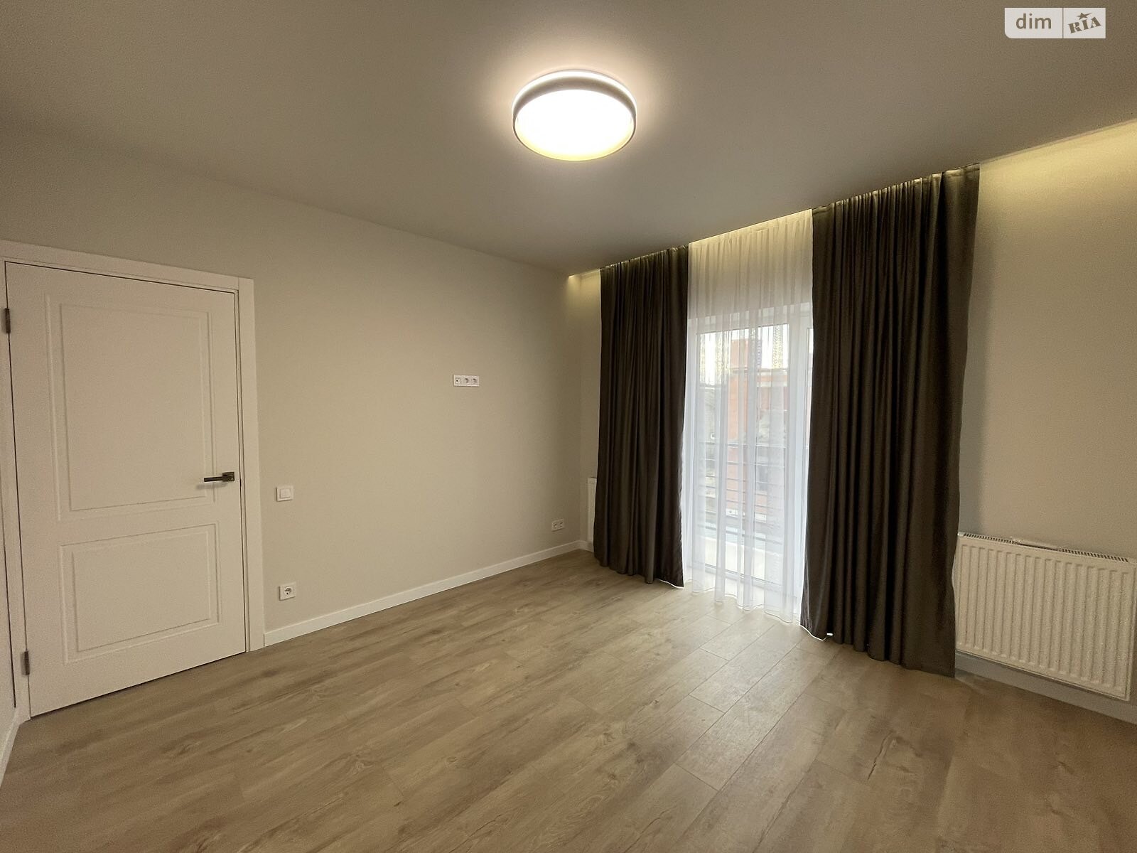 двоповерховий будинок з балконом, 135 кв. м, цегла. Продаж у Минаї фото 1 двоповерховий будинок з балконом, 135 кв. м, цегла. Продаж у Минаї фото 1