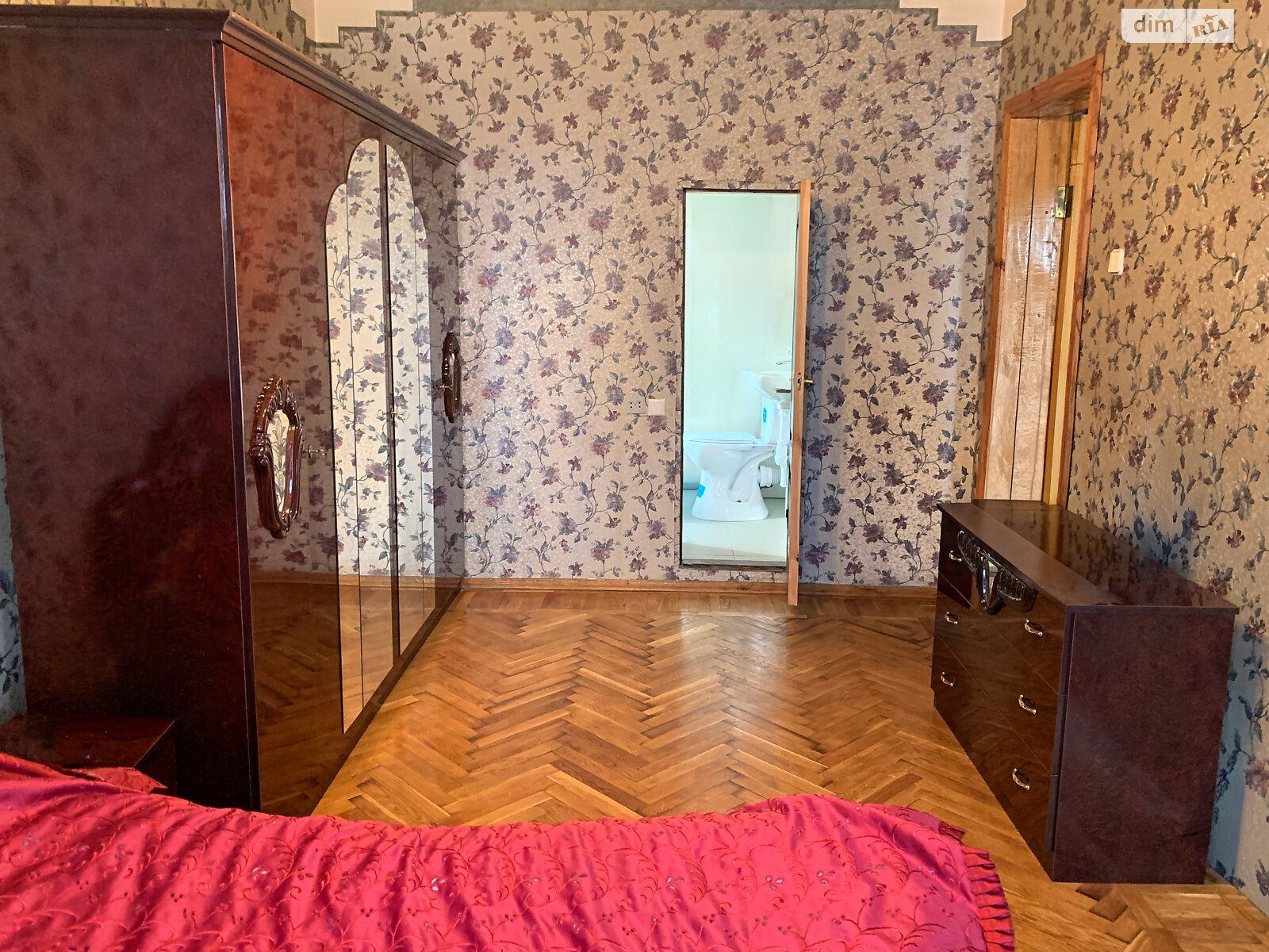триповерховий будинок з гаражем, 441.2 кв. м, великоблочний вапняк. Продаж в Миргороді, район Миргород фото 1 триповерховий будинок з гаражем, 441.2 кв. м, великоблочний вапняк. Продаж в Миргороді, район Миргород фото 1