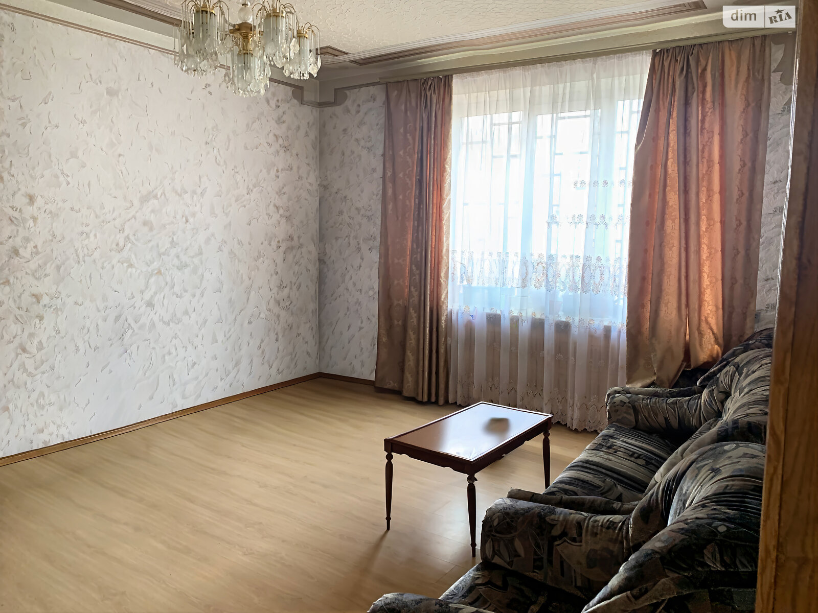 триповерховий будинок з гаражем, 441.2 кв. м, великоблочний вапняк. Продаж в Миргороді, район Миргород фото 1 триповерховий будинок з гаражем, 441.2 кв. м, великоблочний вапняк. Продаж в Миргороді, район Миргород фото 1