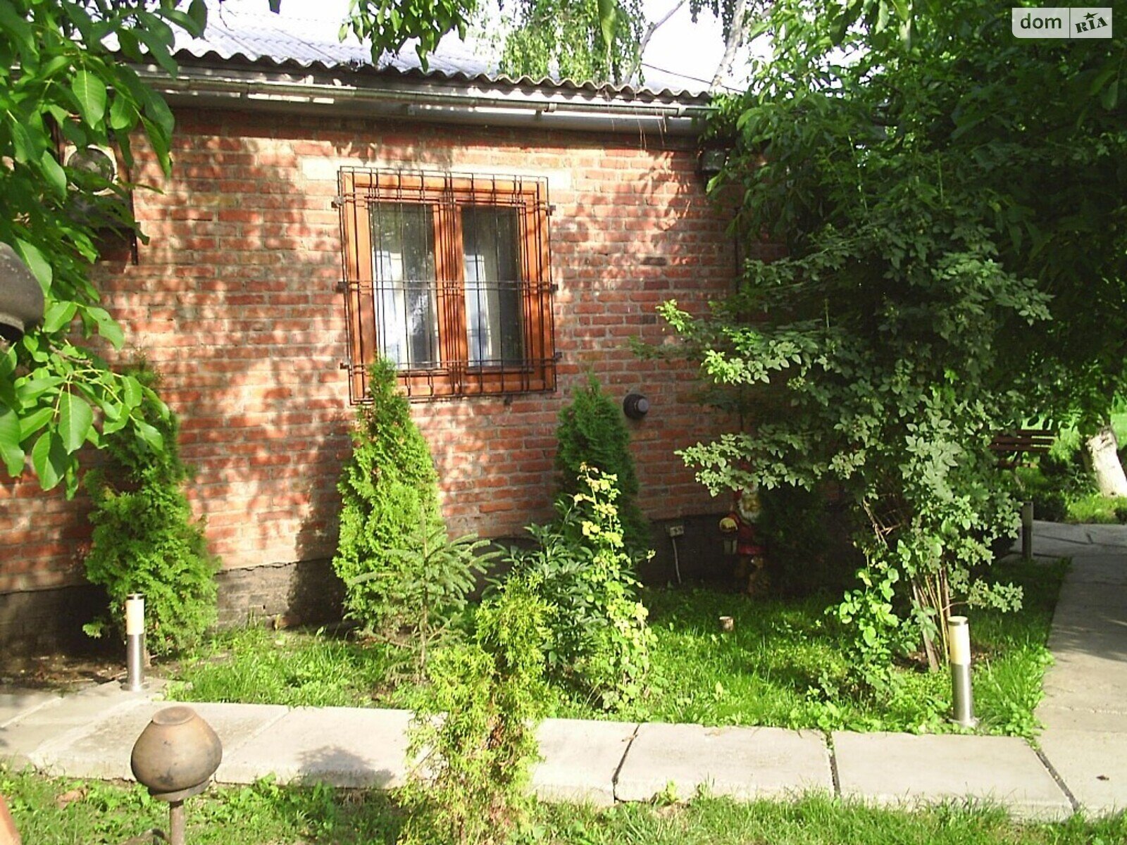 двухэтажный дом с отоплением, 1000 кв. м, кирпич. Продажа в Миргороде район Миргород фото 1