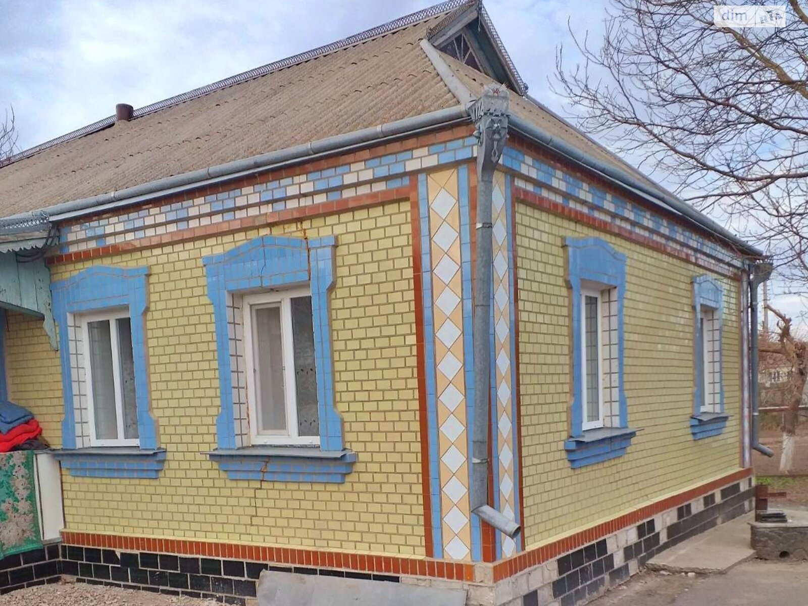 одноэтажный дом с гаражом, 150 кв. м, кирпич. Продажа в Мисайловке фото 1 одноэтажный дом с гаражом, 150 кв. м, кирпич. Продажа в Мисайловке фото 1